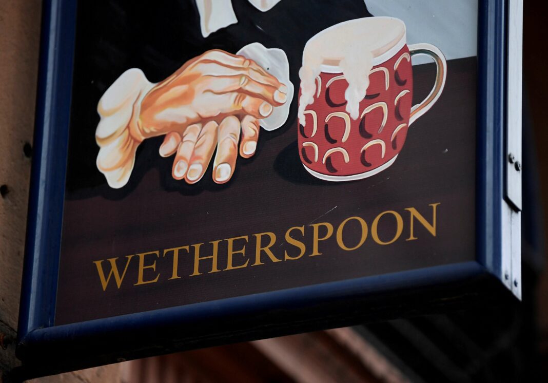 Nouveau menu à 2,99 £ dans 650 pubs Wetherspoons : découvrez les changements gourmands