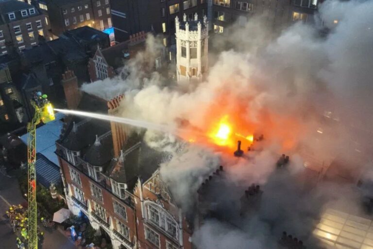 Incendie majeur au Chiltern Firehouse : 100 évacués après un départ de feu d'un four à pizza