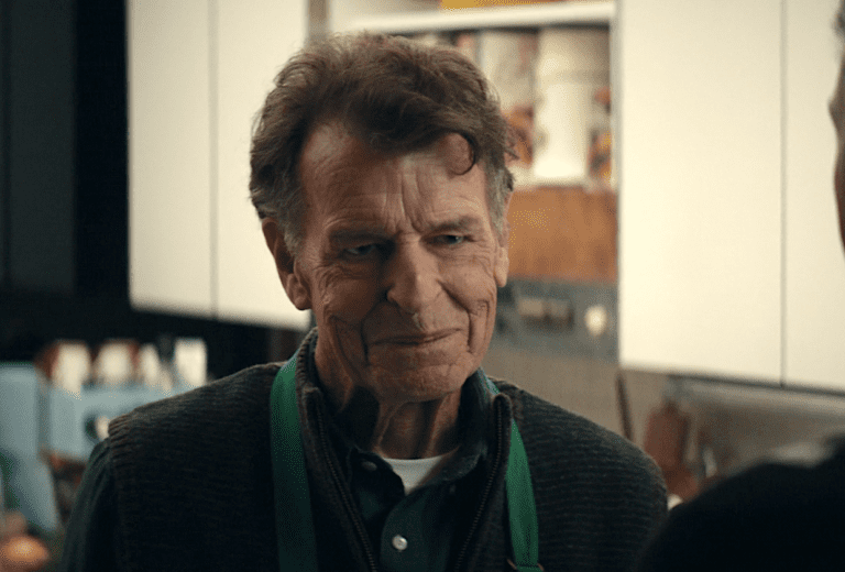 Analyse de Severance : John Noble surjoue-t-il son rôle ? Est-il vraiment un antagoniste ?